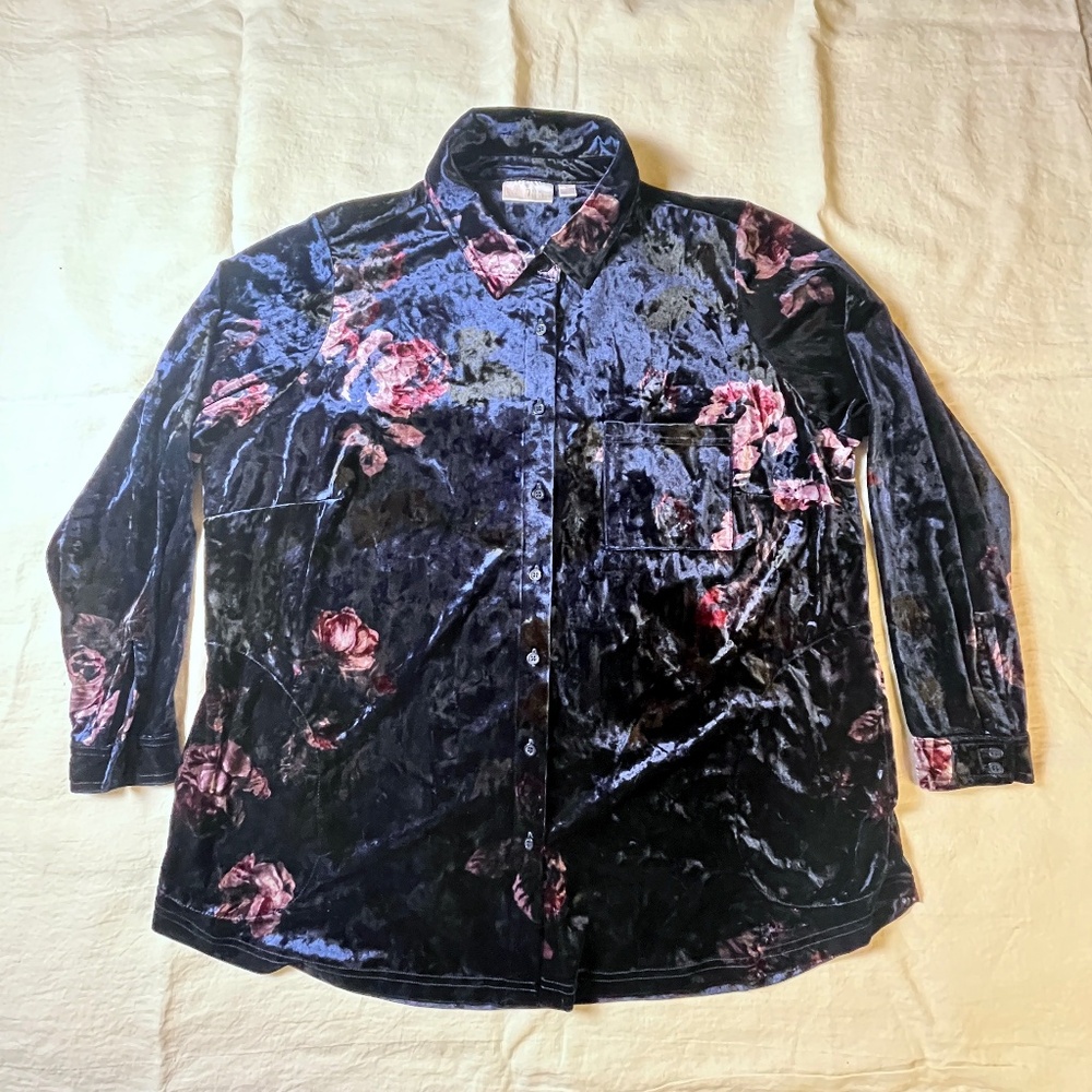 Women's Velvet L/S Floral Blouse Plus Size Dark Romance Whimsigoth Velour
